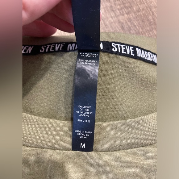 NWT Steve Madden women’s M long sleeve tee - Picture 3 of 5